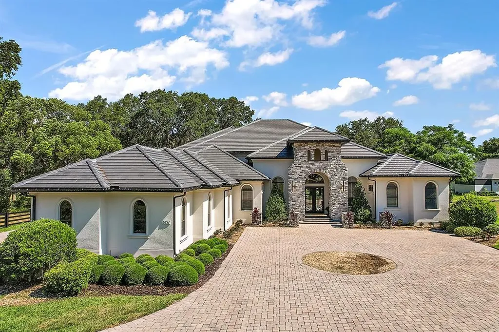 5211 Dora Drive Mount Dora FL 32757