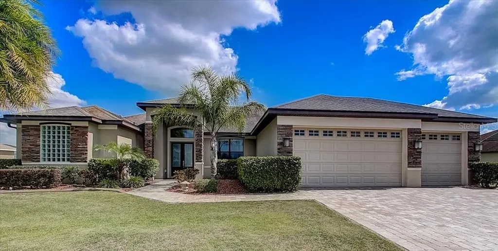 9737 Royal Vista Avenue Clermont FL 34711