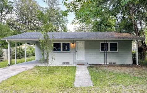 736 NW 30th Avenue Gainesville FL 32609