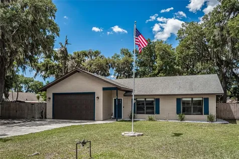 8009 56th Court E Palmetto FL 34221