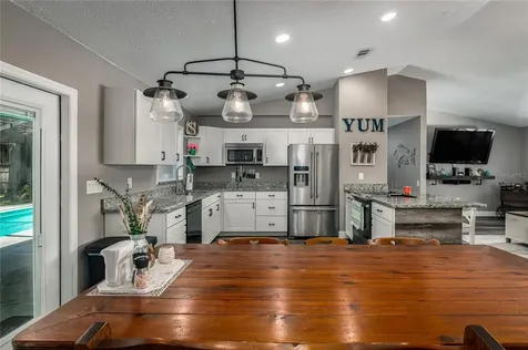 8009 56th Court E Palmetto FL 34221