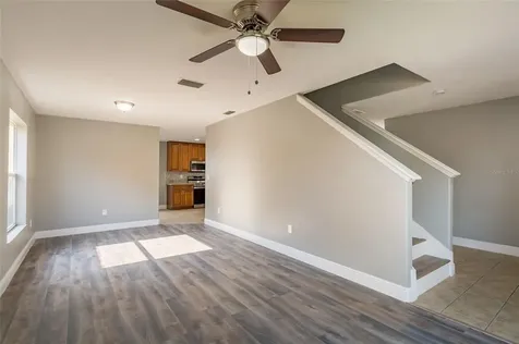 7443 Dragon Fly Loop Gibsonton FL 33534