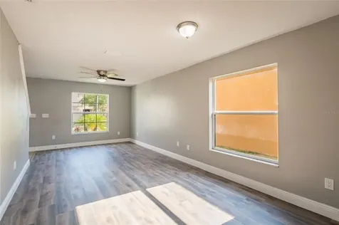 7443 Dragon Fly Loop Gibsonton FL 33534