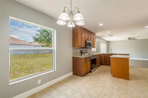 7443 Dragon Fly Loop Gibsonton FL 33534