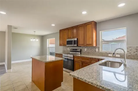 7443 Dragon Fly Loop Gibsonton FL 33534