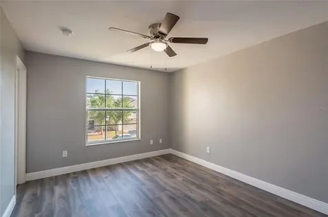 7443 Dragon Fly Loop Gibsonton FL 33534