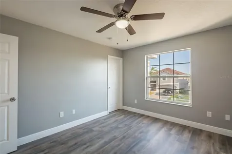 7443 Dragon Fly Loop Gibsonton FL 33534