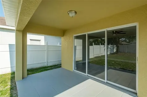 7443 Dragon Fly Loop Gibsonton FL 33534