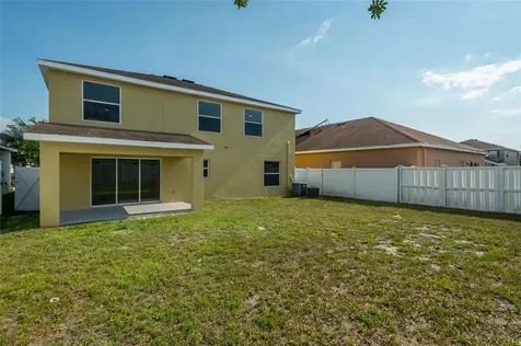 7443 Dragon Fly Loop Gibsonton FL 33534