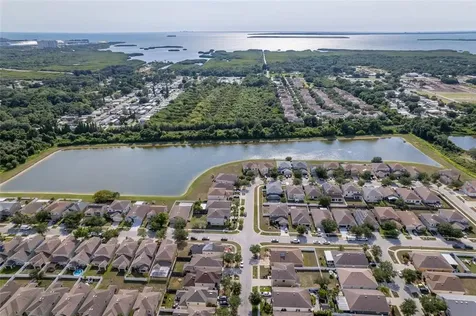 7443 Dragon Fly Loop Gibsonton FL 33534