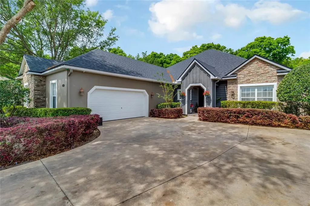 23223 Oak Cluster Drive Sorrento FL 32776