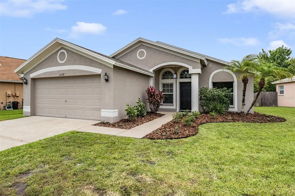 31337 Wrencrest Drive Wesley Chapel FL 33543