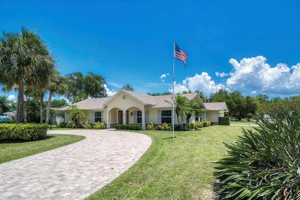413 Harbor View Lane Largo FL 33770