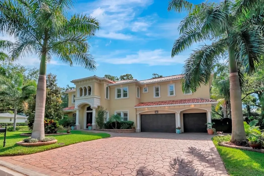 3018 S Emerson Street Tampa FL 33629