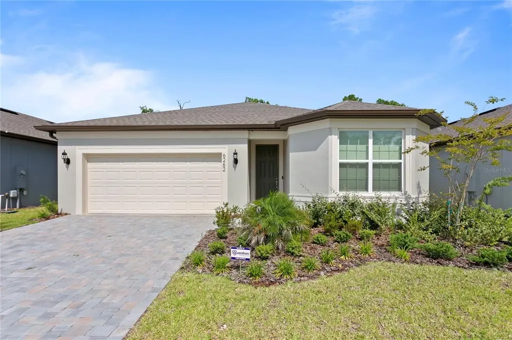 6262 Bradford Woods Drive Zephyrhills FL 33542