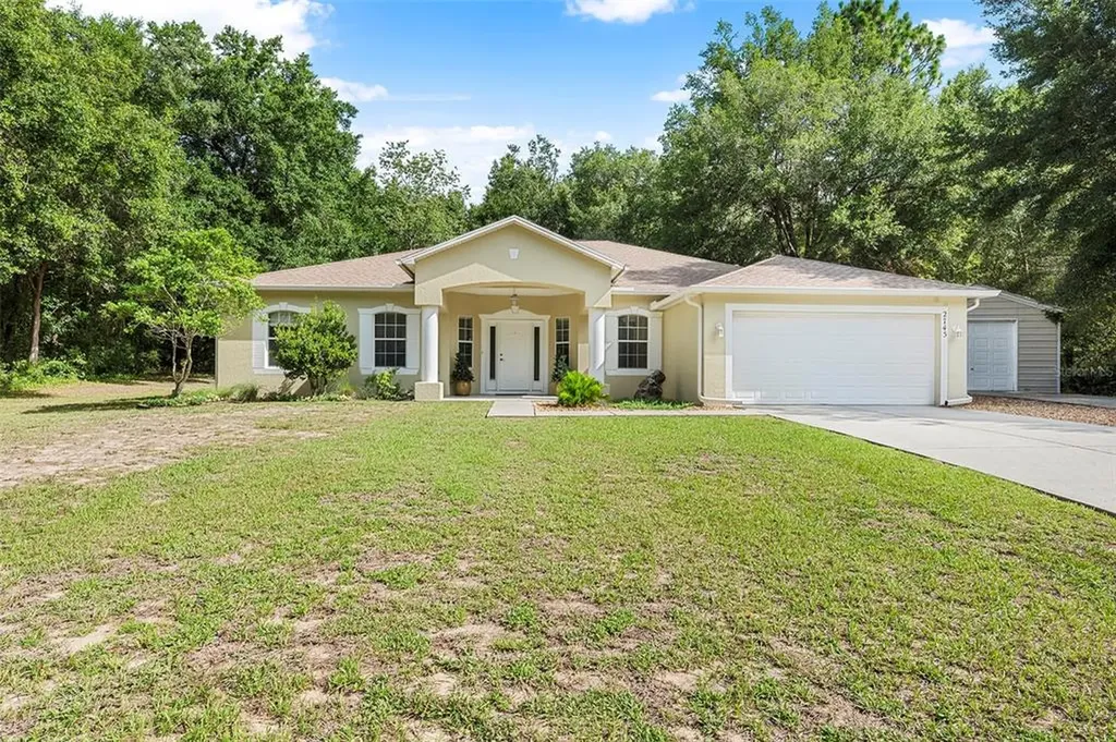2745 W Gardenia Drive Citrus Springs FL 34434