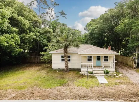 704 Powell Street Wildwood FL 34785