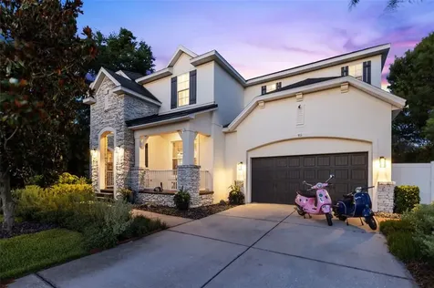 911 Eden Isle Boulevard NE St Petersburg FL 33704