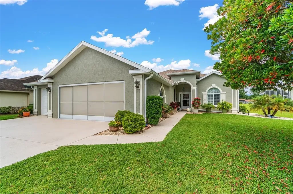 2022 NW 57th Court Ocala FL 34482