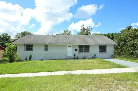 544 W Ella J Gilmore Street Apopka FL 32703
