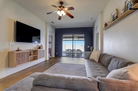 8323 Canterbury Lake Boulevard Tampa FL 33619