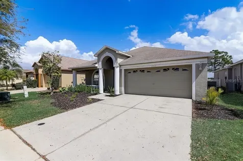 8323 Canterbury Lake Boulevard Tampa FL 33619