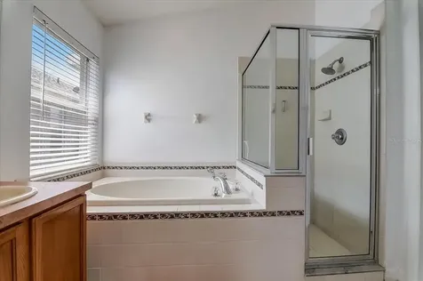 8323 Canterbury Lake Boulevard Tampa FL 33619