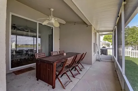 8323 Canterbury Lake Boulevard Tampa FL 33619