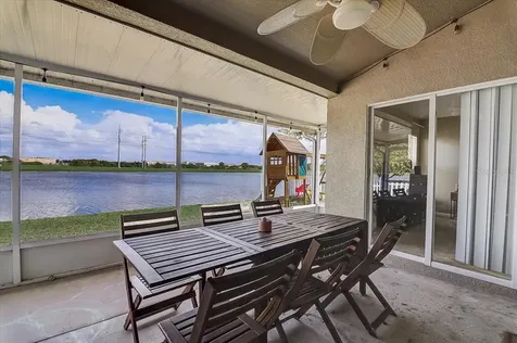 8323 Canterbury Lake Boulevard Tampa FL 33619