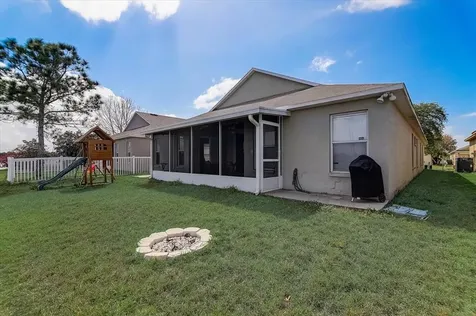 8323 Canterbury Lake Boulevard Tampa FL 33619
