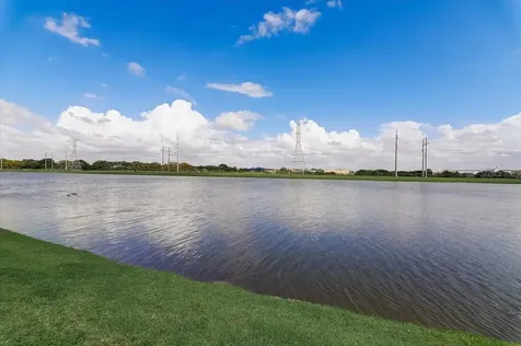 8323 Canterbury Lake Boulevard Tampa FL 33619