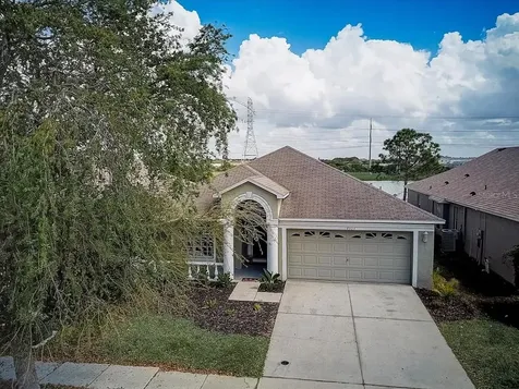 8323 Canterbury Lake Boulevard Tampa FL 33619