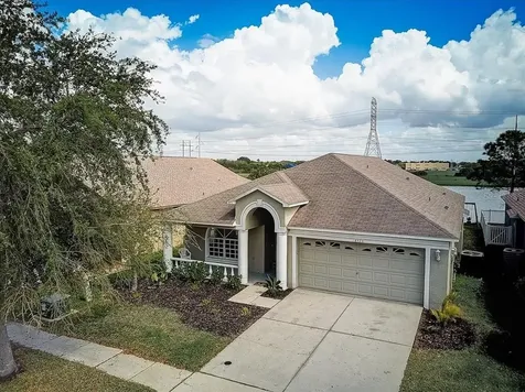 8323 Canterbury Lake Boulevard Tampa FL 33619