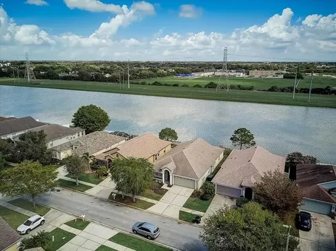 8323 Canterbury Lake Boulevard Tampa FL 33619