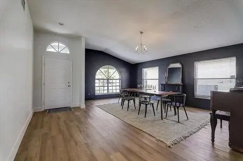 8323 Canterbury Lake Boulevard Tampa FL 33619