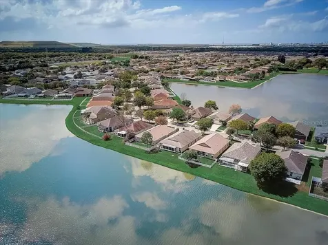 8323 Canterbury Lake Boulevard Tampa FL 33619