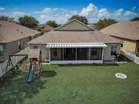 8323 Canterbury Lake Boulevard Tampa FL 33619