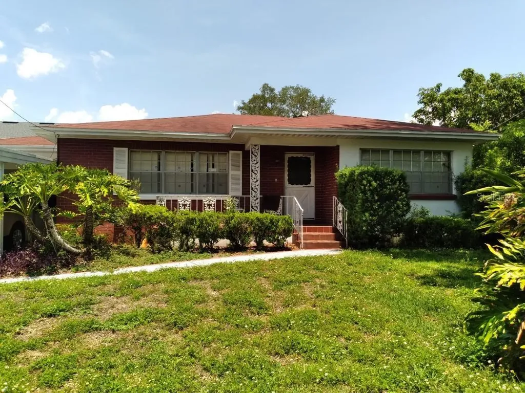 2803 W North B Street Tampa FL 33609