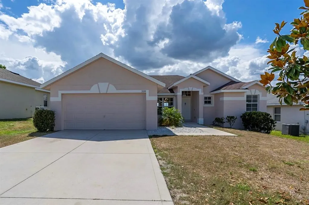 209 Patrice Hope Street Leesburg FL 34748