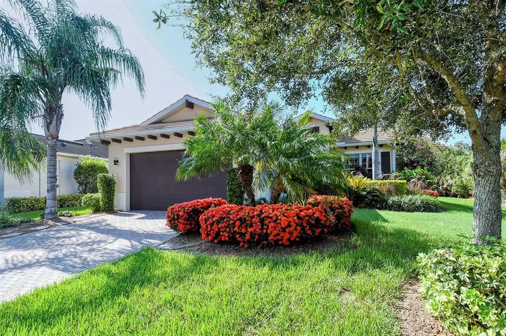 907 Preservation Street Bradenton FL 34208