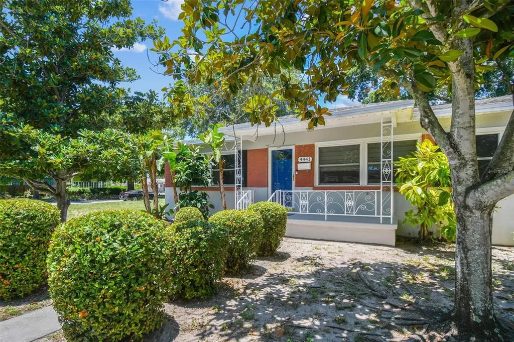 4441 11th Avenue N St Petersburg FL 33713
