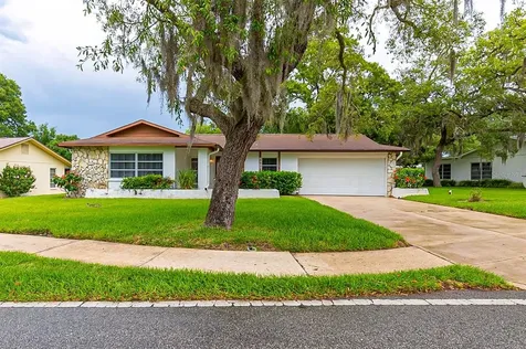 8325 Ponderosa Avenue Port Richey FL 34668