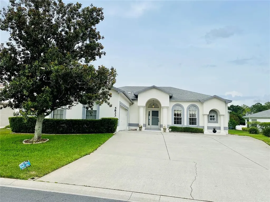 5833 Macaw Place Lakeland FL 33809