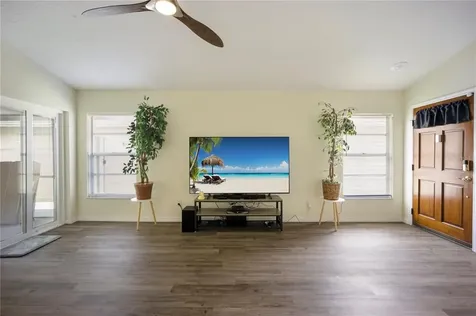 1843 Coyote Place Brandon FL 33511