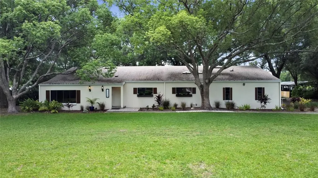 1726 Green Meadow Drive Lutz FL 33549