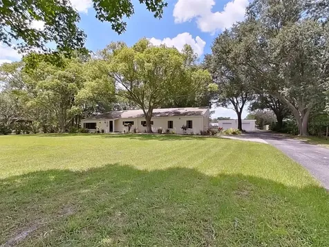 1726 Green Meadow Drive Lutz FL 33549