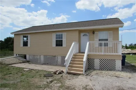 4604 Beth Avenue S Lehigh Acres FL 33976
