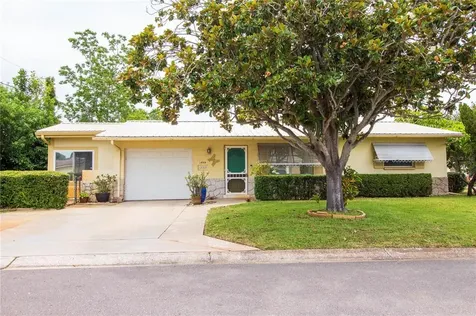 1805 57th Street N St Petersburg FL 33710