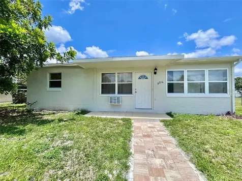 8216 Agress Avenue North Port FL 34287