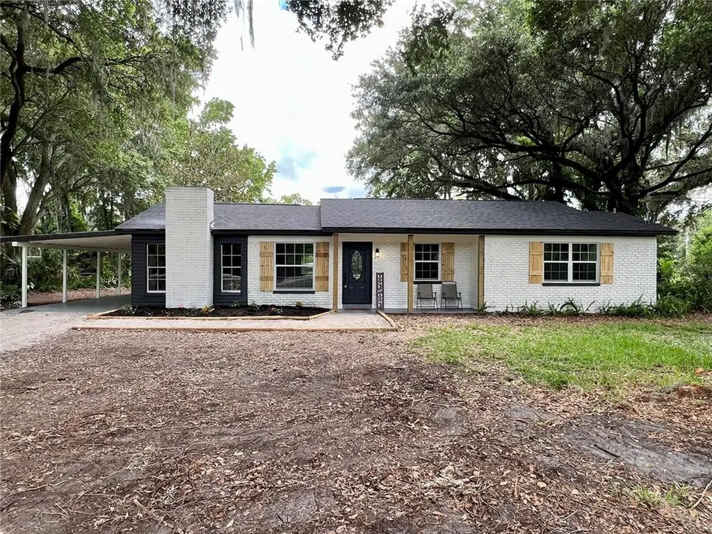 8303 S County Road 39 Plant City FL 33567